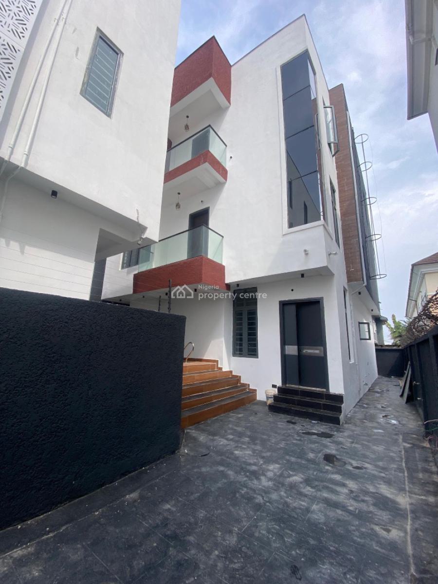 5 Bedroom Semi Detached Duplex with a Room Bq and Swimming Pool, Lekki Phase 1, Lekki, Lagos, Semi-detached Duplex for Sale