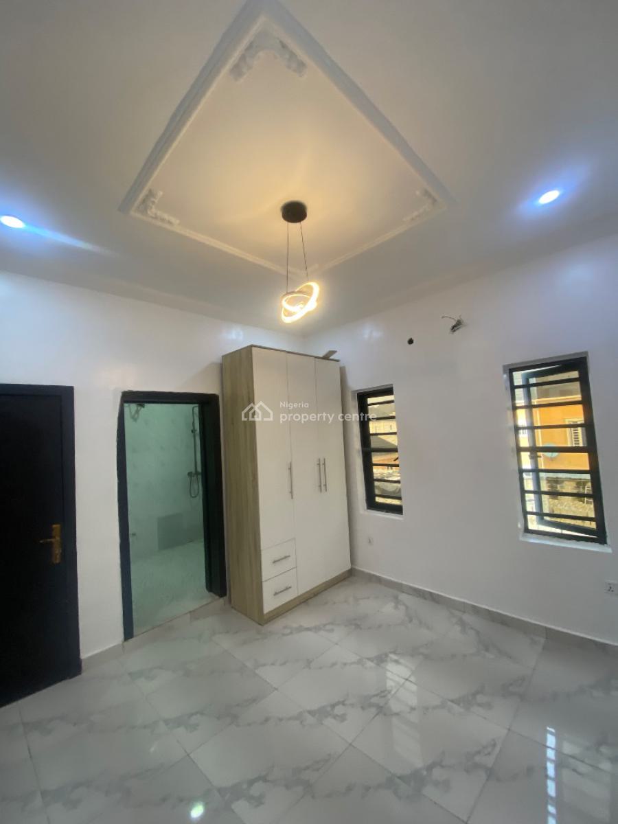 Magnificent One Bedroom Apartment Upstairs, All Saints Estate Before Novare Mall, Ajah, Lagos, Flat / Apartment for Rent
