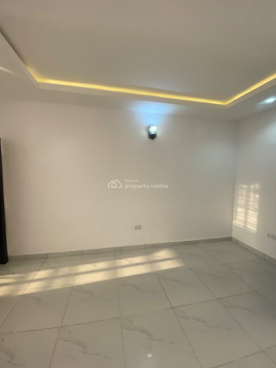 Magnificent One Bedroom Apartment Upstairs, All Saints Estate Before Novare Mall, Ajah, Lagos, Flat / Apartment for Rent