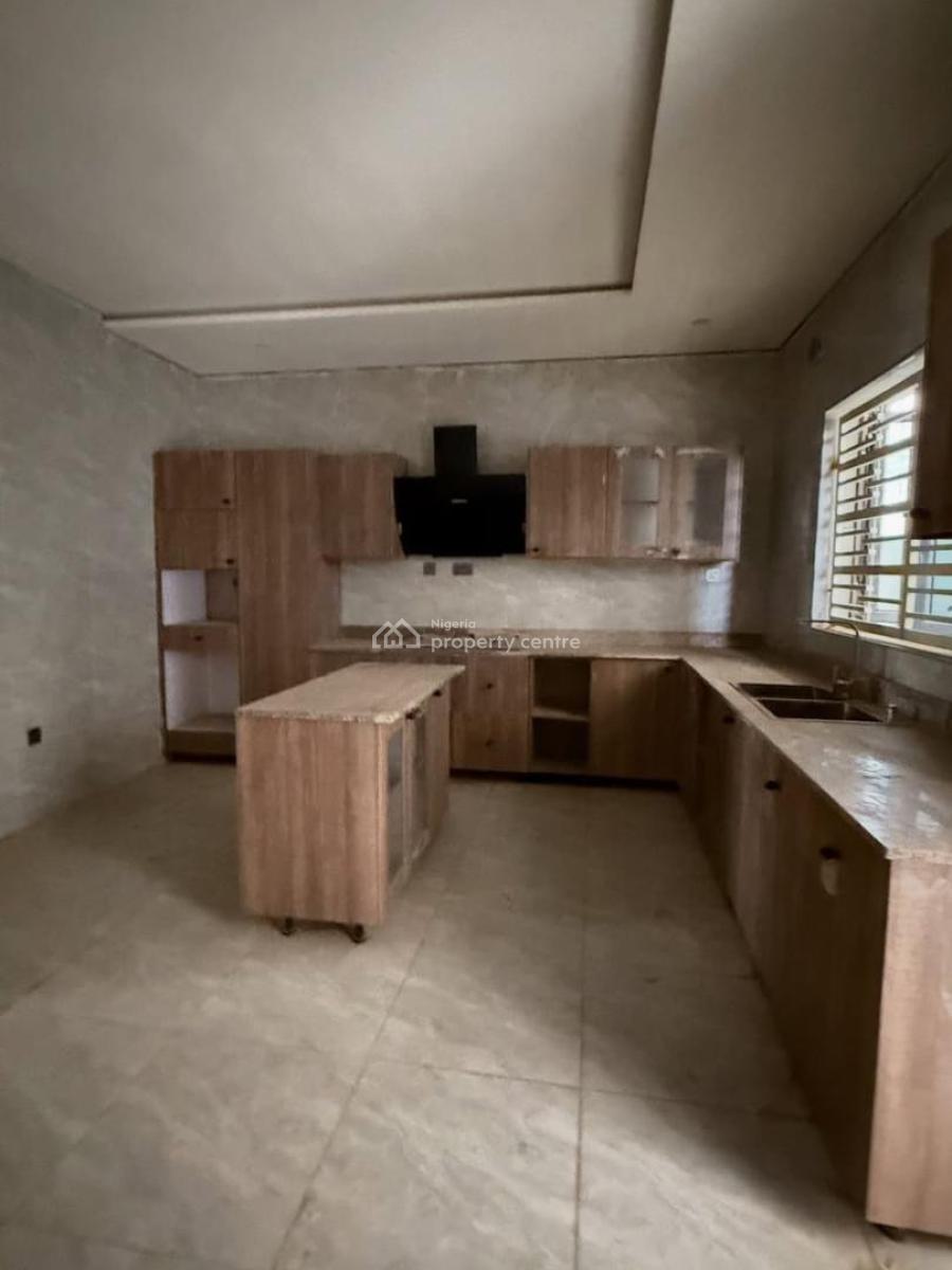 Five Bedroom Semi-detached Duplex + Bq, Life Camp, Abuja, Semi-detached Duplex for Rent