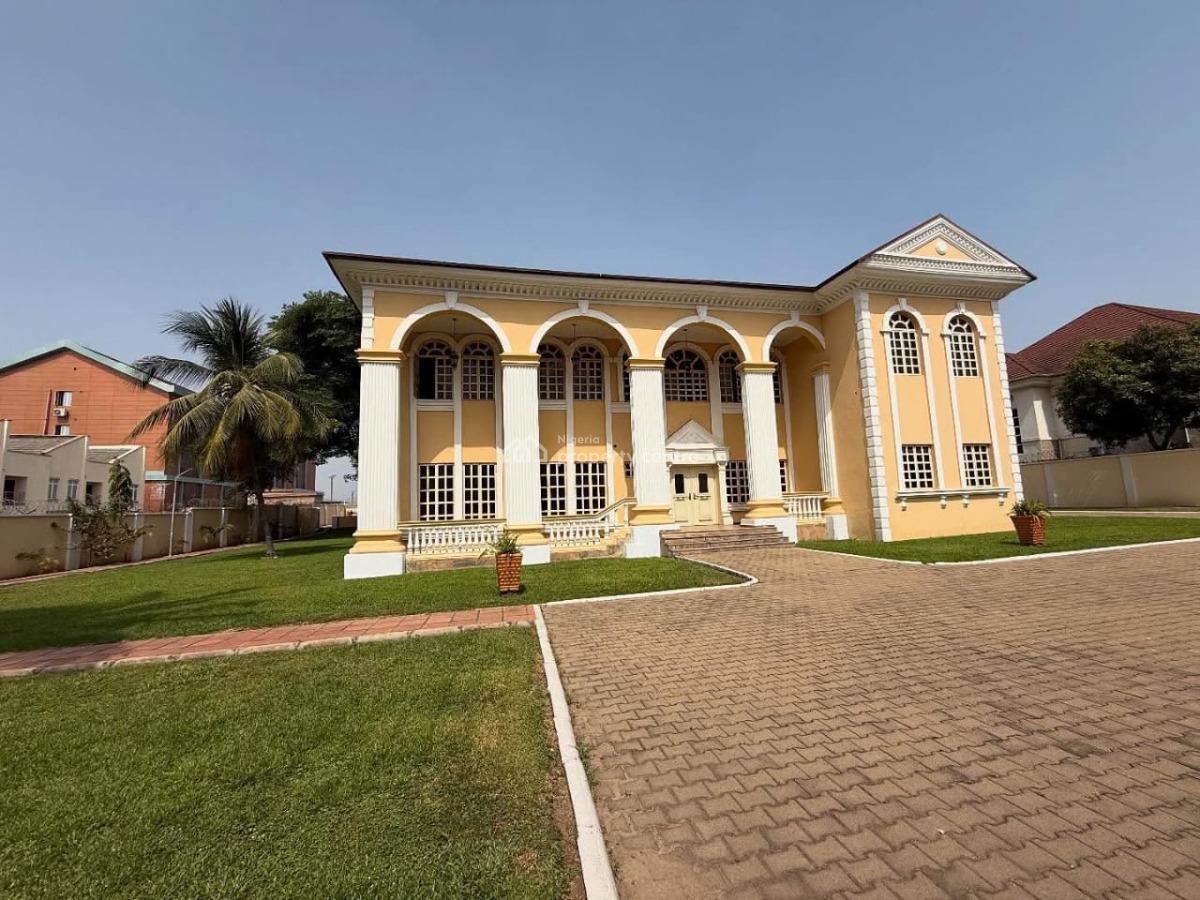 Solidly Built 7 Bedrooms Detached Home with a 1 Bedroom Guest Chalet, Jabi, Abuja, Detached Duplex for Sale
