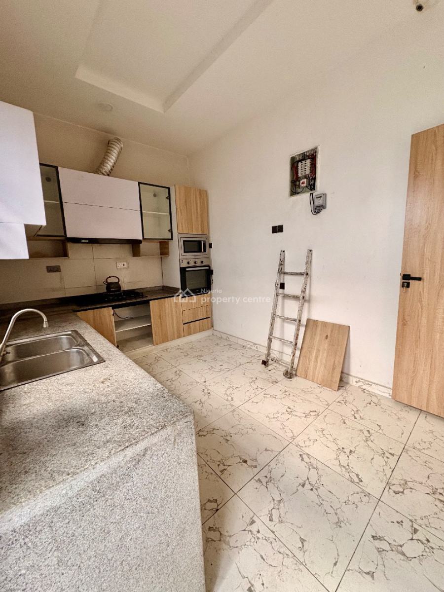 Exquisite 4 Bedroom Terraced Duplex in an Elite Code-access Estate, Before The Orchid Roundabout - By Lekki 2nd Toll Gate, Lekki, Lagos, Terraced Duplex for Rent