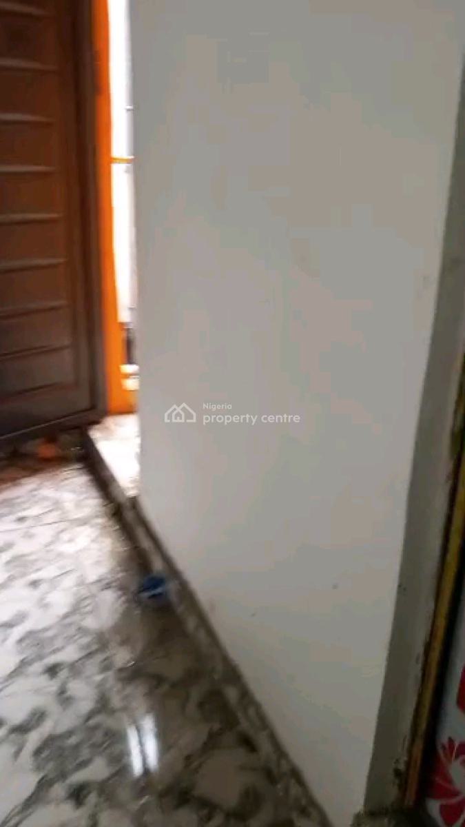 Shomolu  Executive Standard Very Spacious Clean and Decent Room Self Contain, Off Market Street, Shomolu, Lagos, Self Contain (single Rooms) for Rent