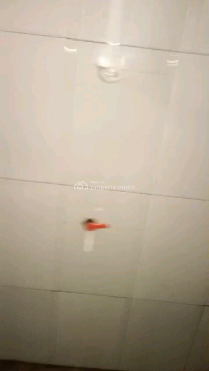 Shomolu  Executive Standard Very Spacious Clean and Decent Room Self Contain, Off Market Street, Shomolu, Lagos, Self Contain (single Rooms) for Rent