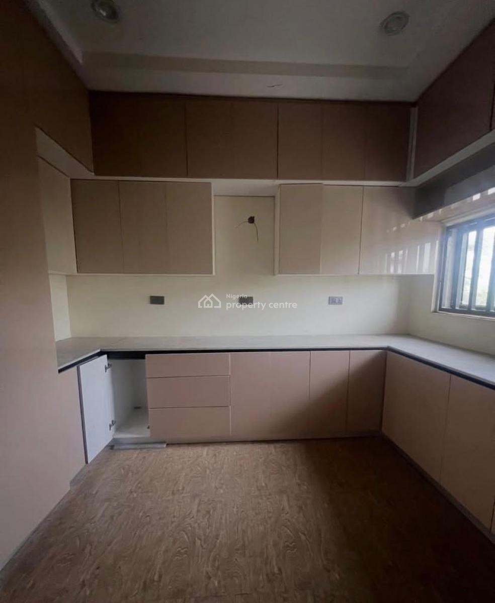 Four Bedroom Terrace Duplex, Asokoro District, Abuja, Terraced Duplex for Rent