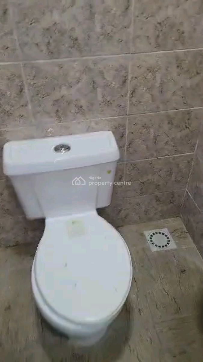 Executive and Standard 2 Bedroom Flat All Room Ensuite, Dipo Abe Street, Ojodu Berger, Ojodu, Lagos, Flat / Apartment for Rent