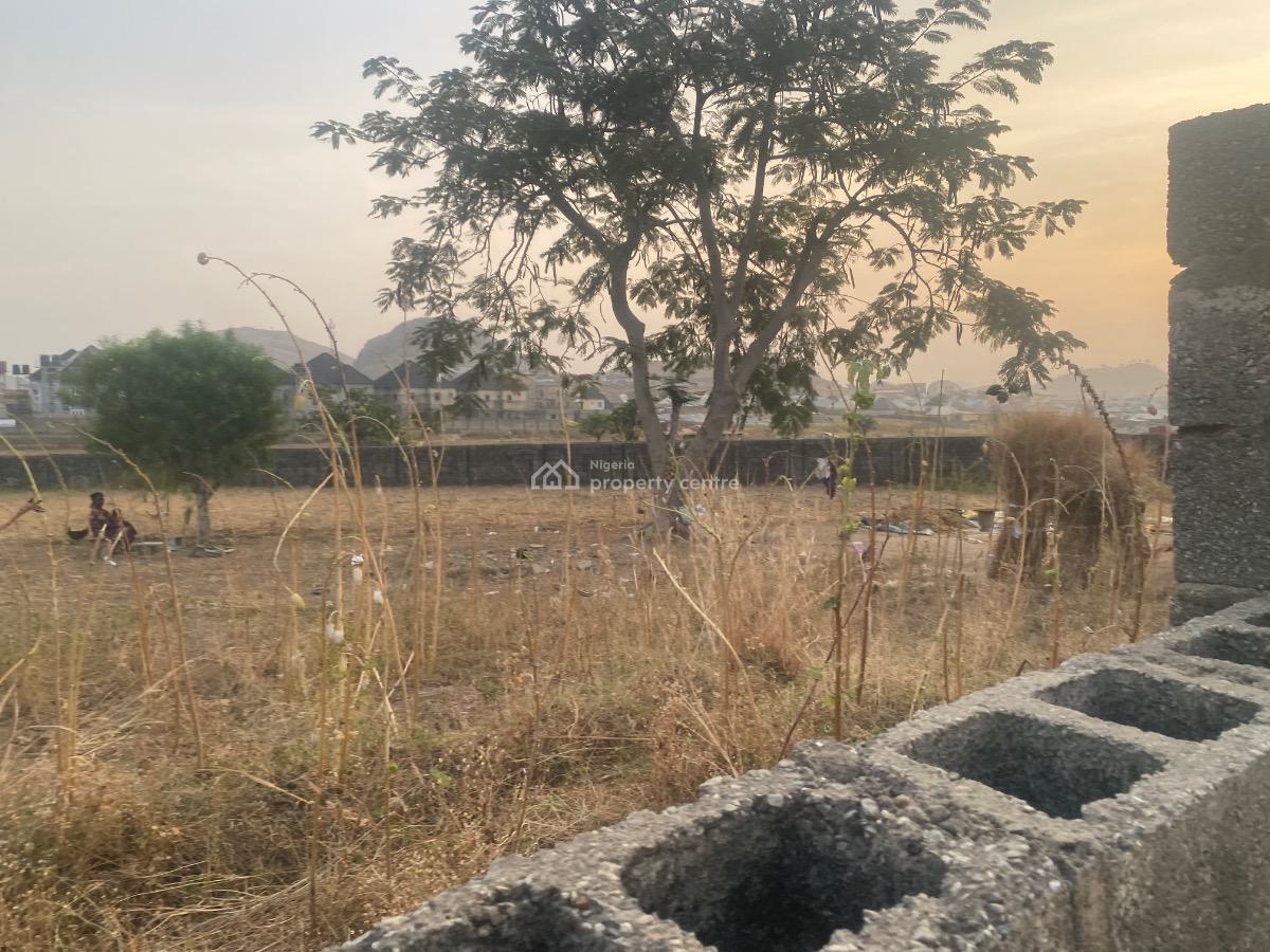 400sqm for 4 Bedroom Penthouse Duplex, Gold City Estate, Aco Estate, Airport Road, Sabon Lugbe, Lugbe District, Abuja, Residential Land for Sale