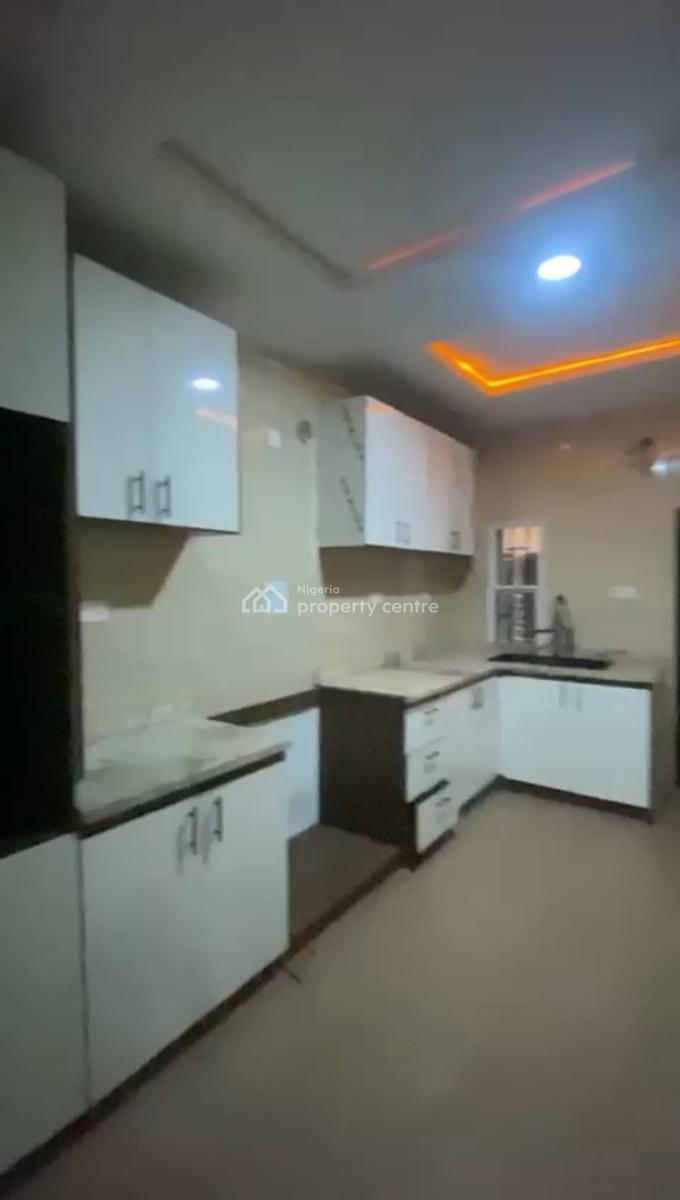 3 Bedroom Terrace Duplex, Lekki Gardens Phase 5, General Paint, Ajah, Lagos, Terraced Duplex for Rent