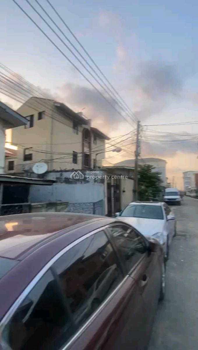 Demolishable Building (6 Units 2 Bedroom Flat) on Dry Land, Alh Jimoh Oladehinde, Ifako, Gbagada, Lagos, Block of Flats for Sale
