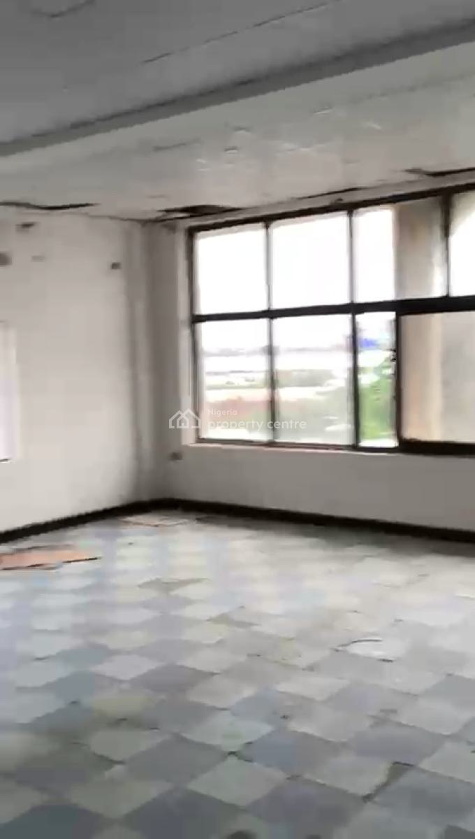 Waterfront 5 Bedroom Fully Detached House with 4bqs, Off Ajose Adeogun, Victoria Island (vi), Lagos, Detached Duplex for Rent