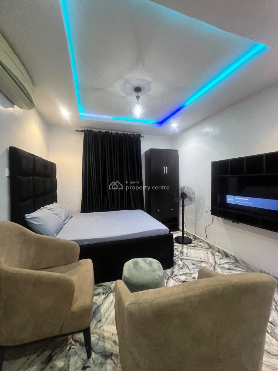 Fully Furnished and Serviced Studio Apartment, Jibowu, Yaba, Lagos, Self Contain (single Rooms) for Rent