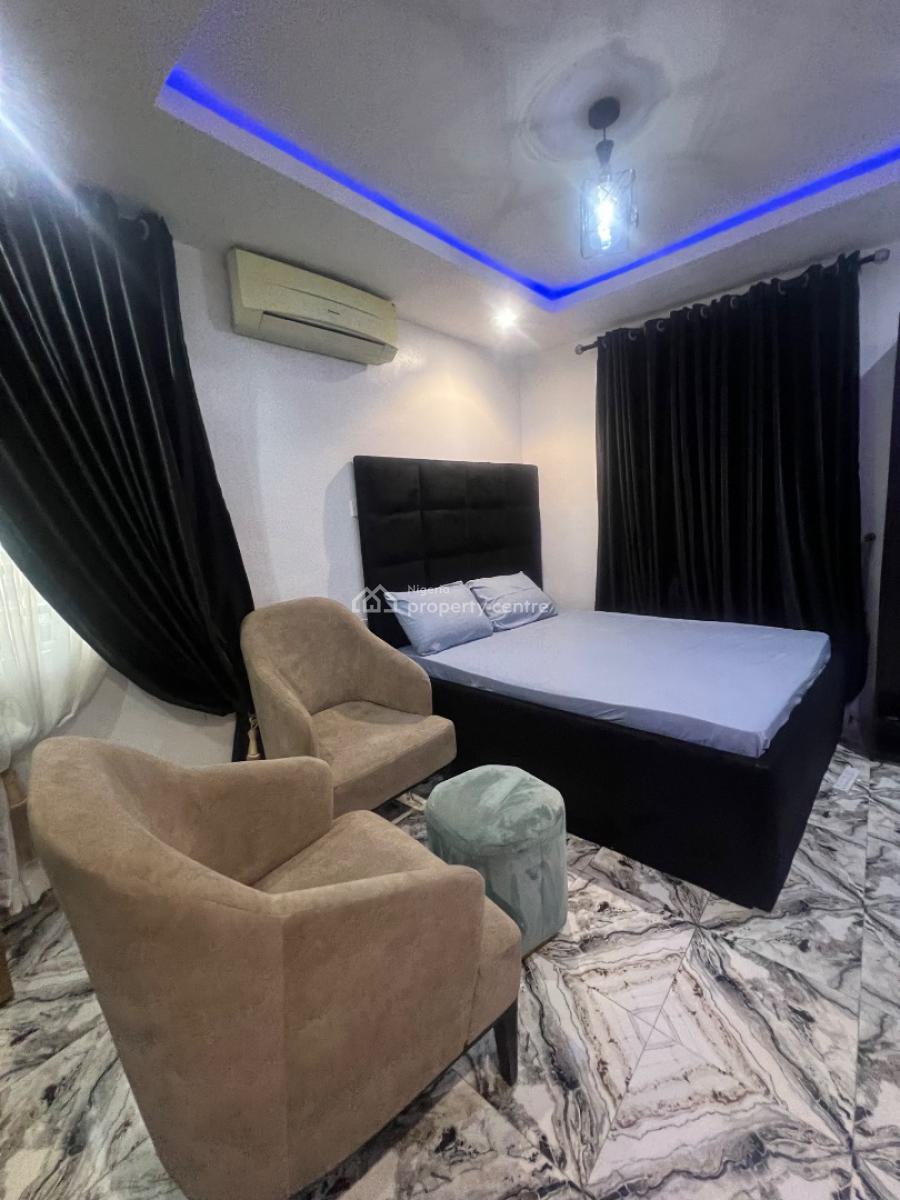 Fully Furnished and Serviced Studio Apartment, Jibowu, Yaba, Lagos, Self Contain (single Rooms) for Rent