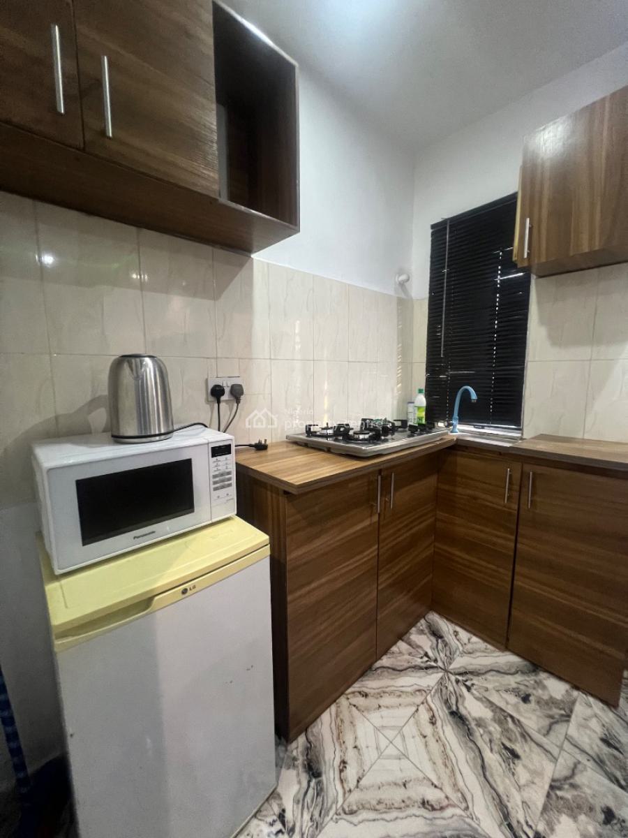 Fully Furnished and Serviced Studio Apartment, Jibowu, Yaba, Lagos, Self Contain (single Rooms) for Rent