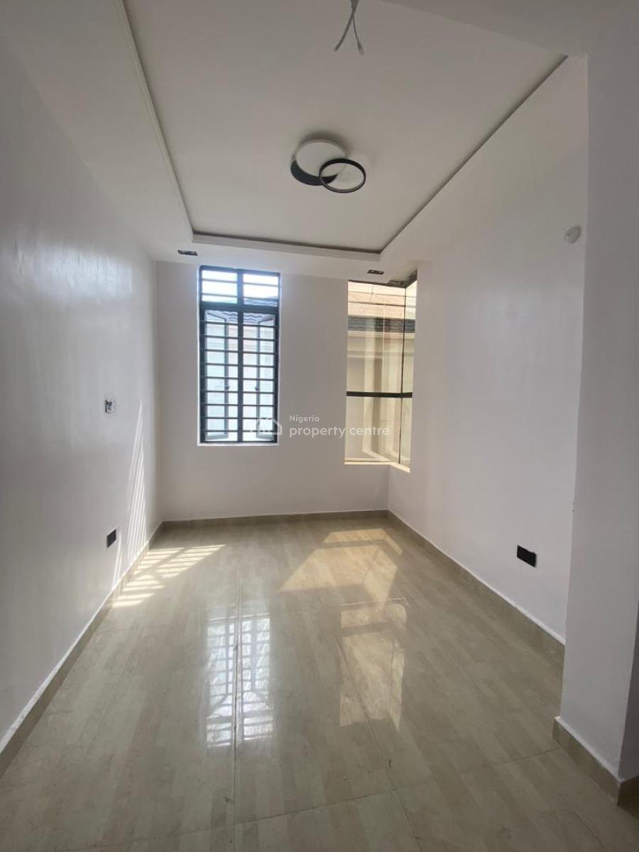 5 Bedroom Semi Detached Duplex with Bq & Swimming Pool, Ikate, Lekki, Lagos, Semi-detached Duplex for Sale