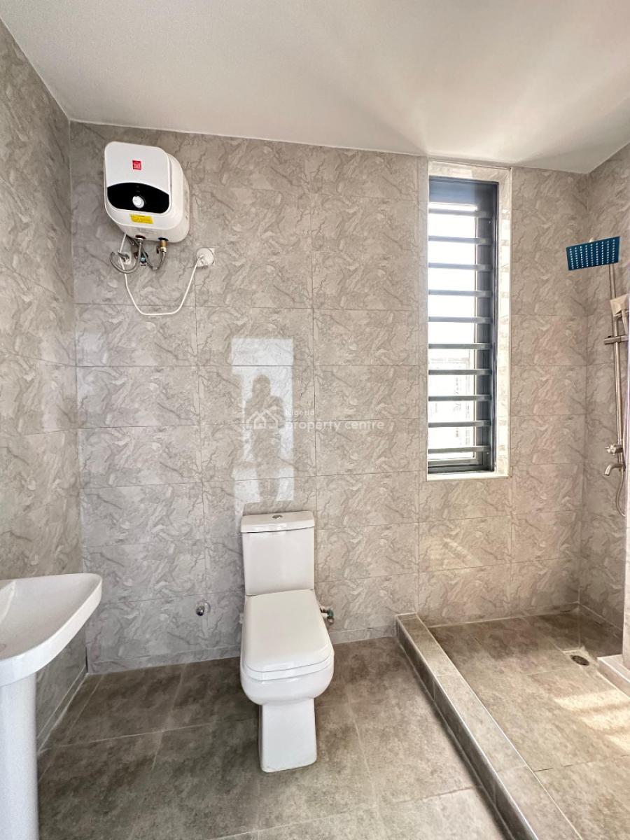 Contemporary 3 Bedroom Apartment Suitable for Investment, Perfect Investment Property, Ideal for Shortlet, Lekki Phase 1, Lekki, Lagos, Block of Flats for Sale