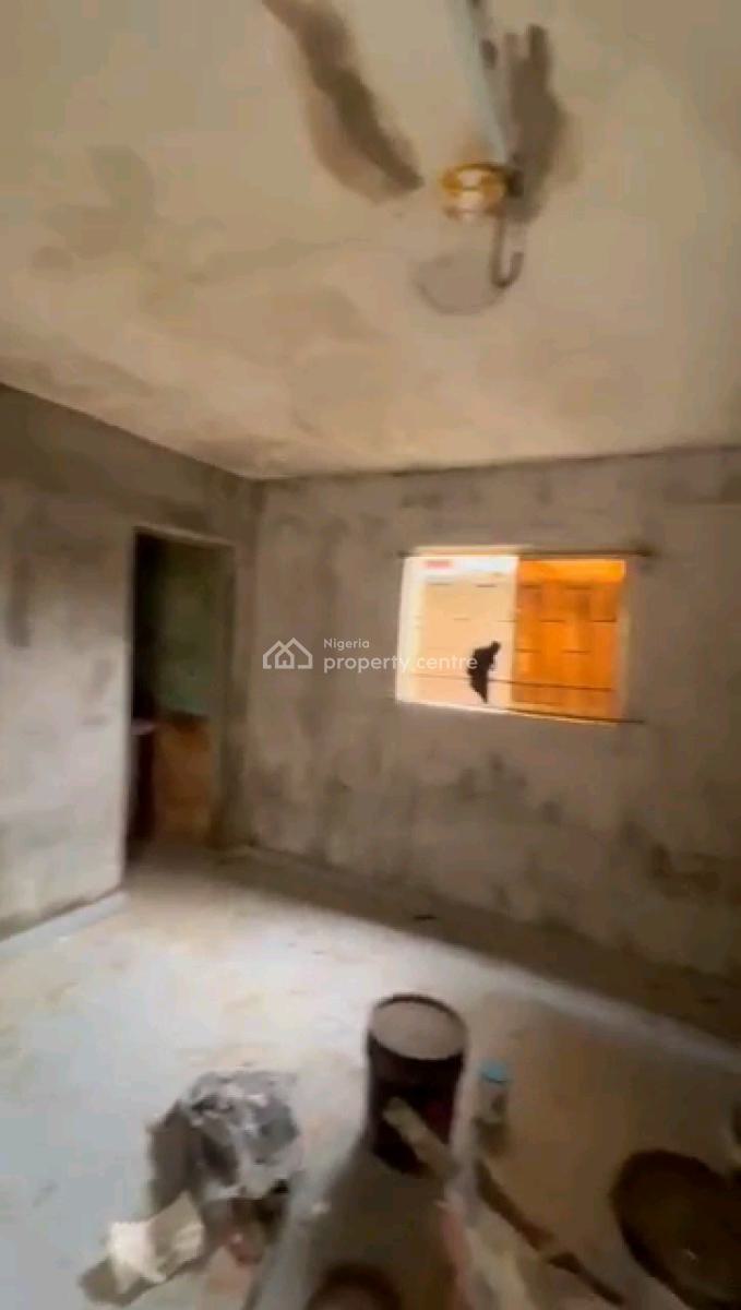 Renovated Room Self Downstairs Big and Standard with Screeded Walls, Oluwole Street in an Estate, Akoka, Yaba, Lagos, Self Contain (single Rooms) for Rent