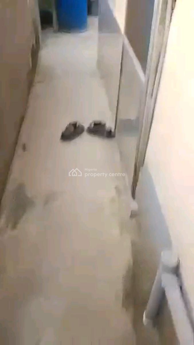 Standard Room Self Contain, St Akoka By St Dennis, Akoka, Yaba, Lagos, Self Contain (single Rooms) for Rent