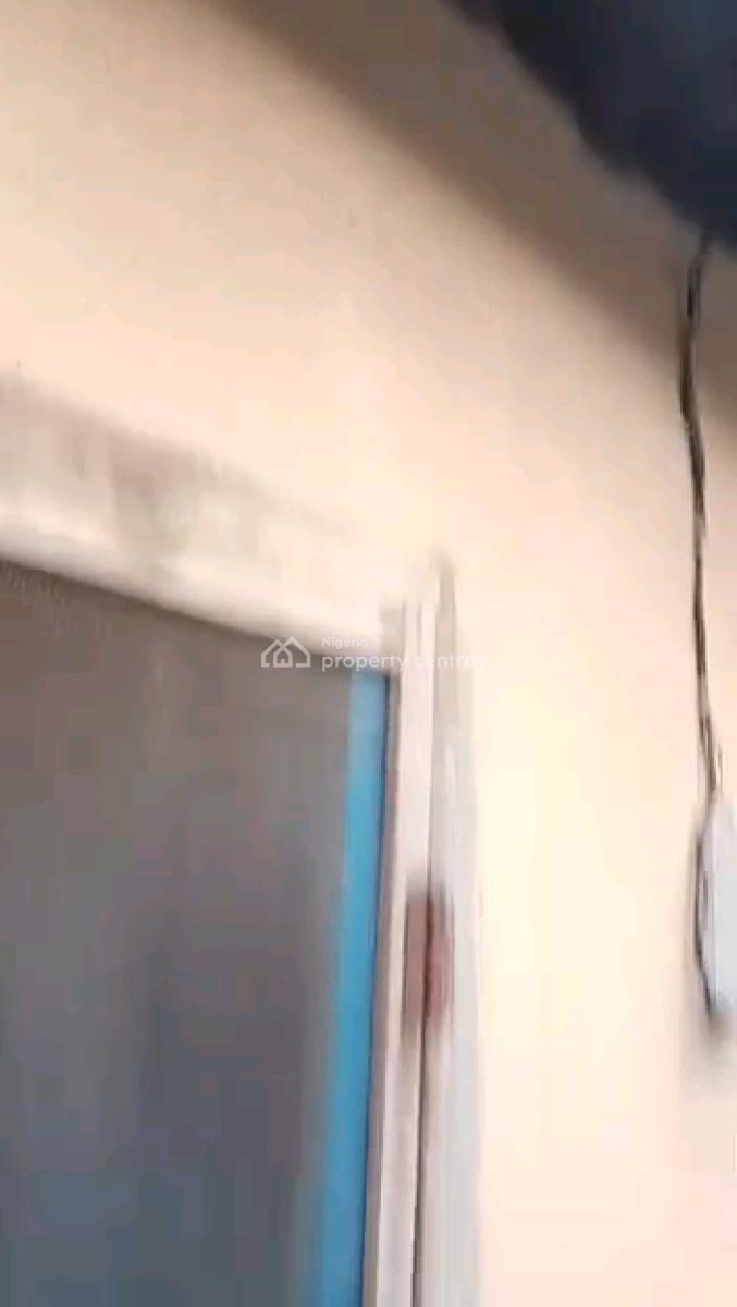 Standard Room Self Contain, St Akoka By St Dennis, Akoka, Yaba, Lagos, Self Contain (single Rooms) for Rent