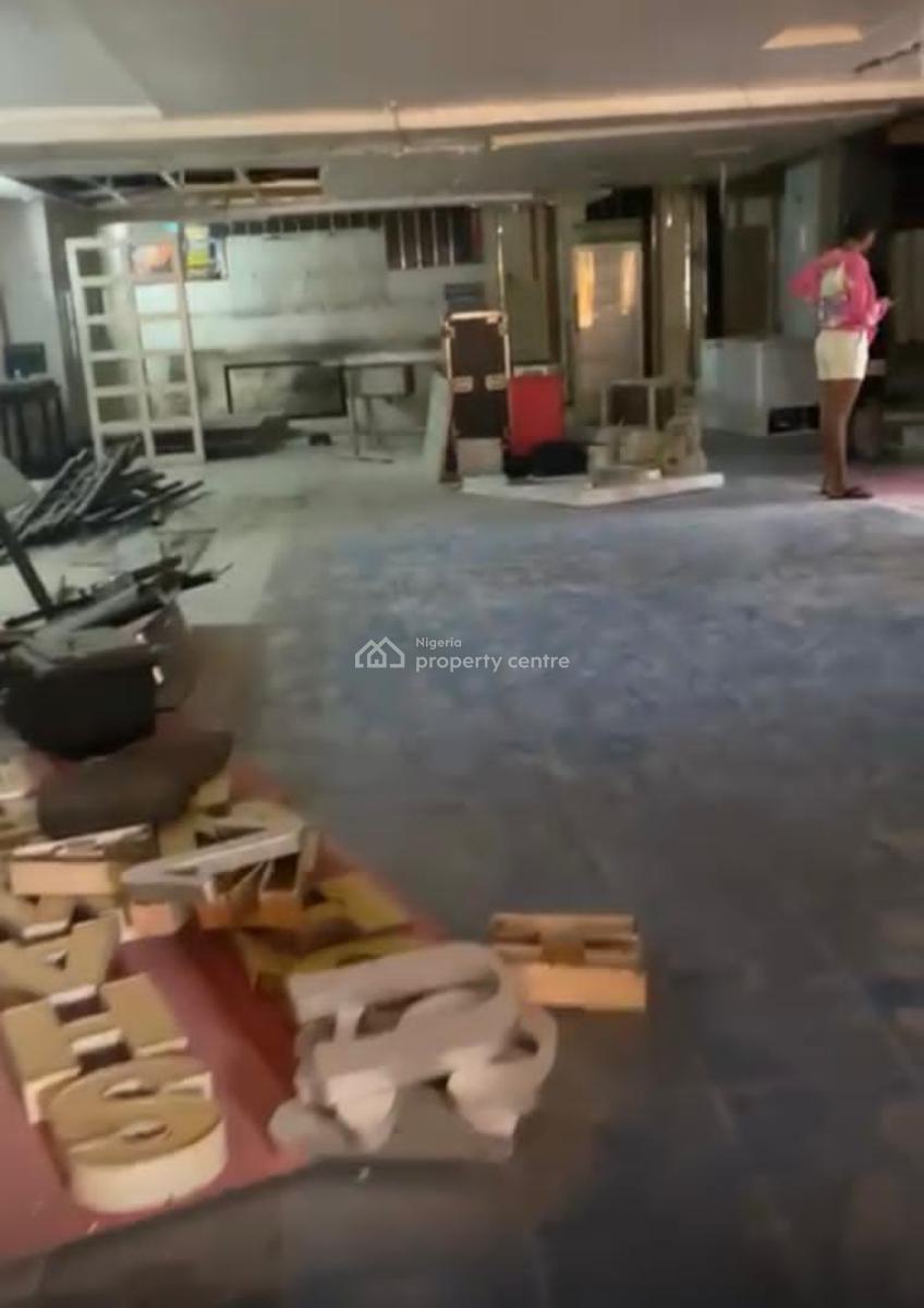 250sqm of Open Plan Commercial Space, Victoria Island (vi), Lagos, Commercial Property for Rent