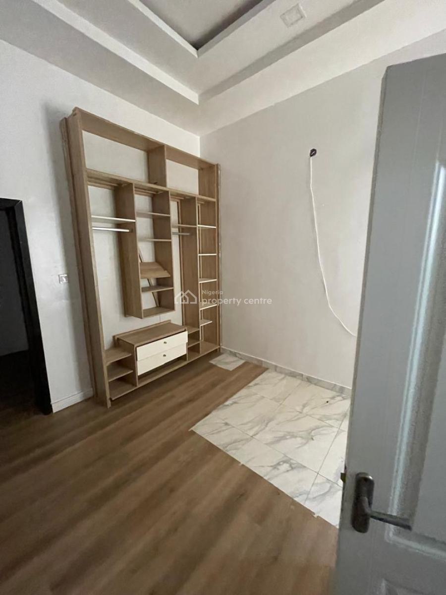 Spacious Neat 4 Bedroom Terrace Duplex, Ikota, Lekki, Lagos, Terraced Duplex for Sale