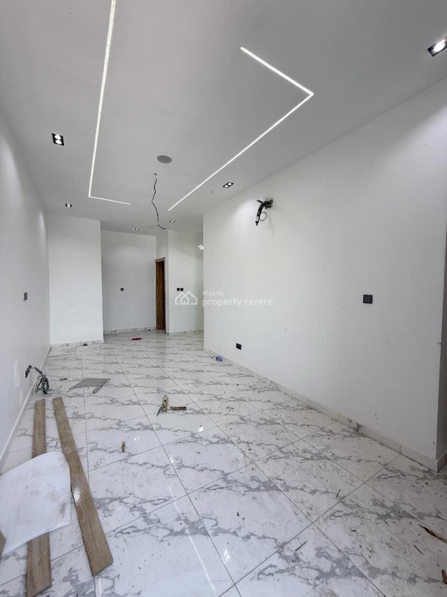 Lovely 2 Bedroom Apartment with Swimming Pool, Chevron, Lekki, Lagos, Block of Flats for Sale