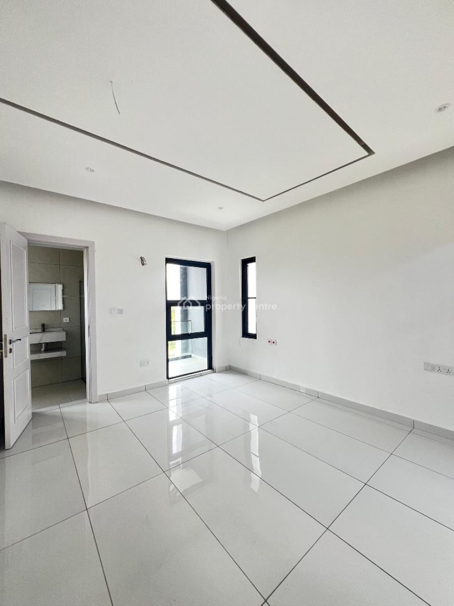 Newly Built 2 Bedroom Apartment with an Elevator and Swimming Pool, Ikate, Lekki, Lagos, Block of Flats for Sale