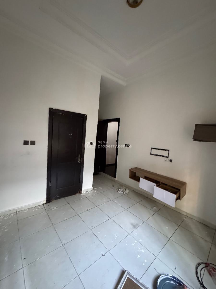 Self Contain, Agungi, Lekki, Lagos, Self Contain (single Rooms) for Rent