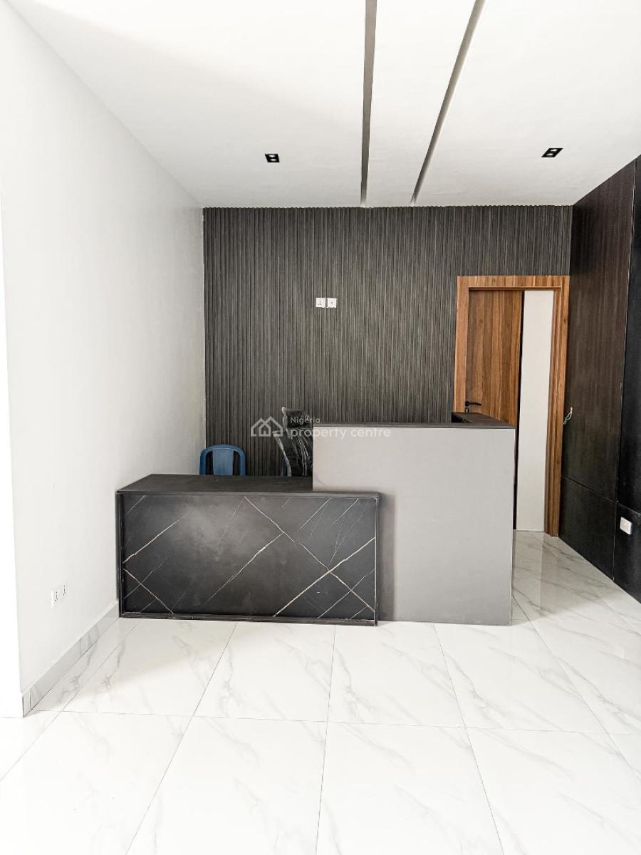 Lovely 1 Bedroom Apartment, Oniru, Victoria Island (vi), Lagos, Block of Flats for Sale