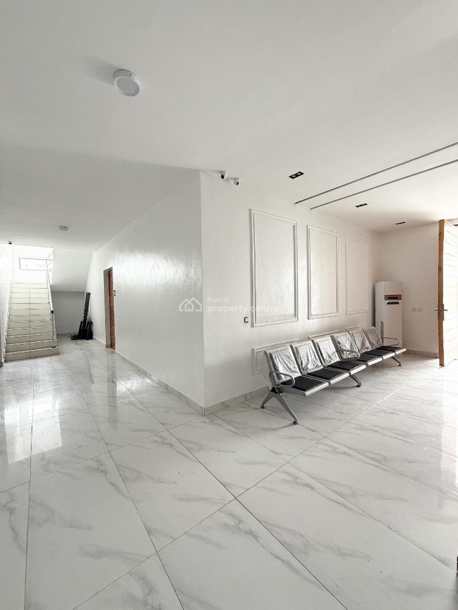 Lovely 1 Bedroom Apartment, Oniru, Victoria Island (vi), Lagos, Block of Flats for Sale