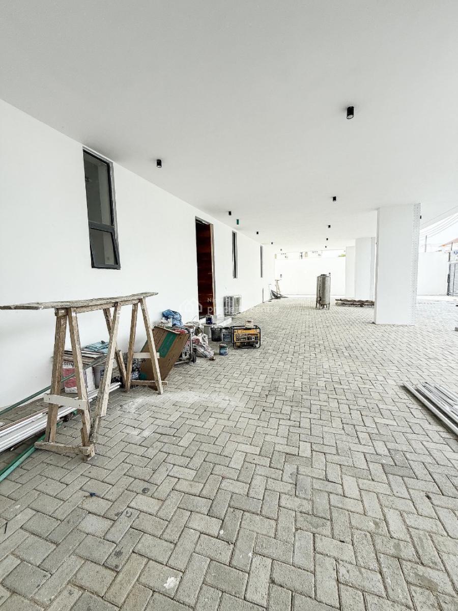 Lovely 1 Bedroom Apartment, Oniru, Victoria Island (vi), Lagos, Block of Flats for Sale