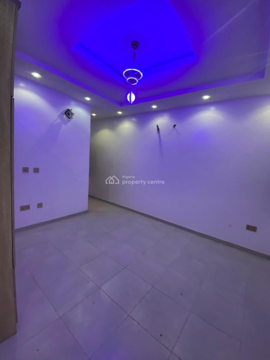 4 Bedroom Luxurious  Brand New Terrace Duplex, Lekki Phase 1, Lekki, Lagos, Terraced Duplex for Rent
