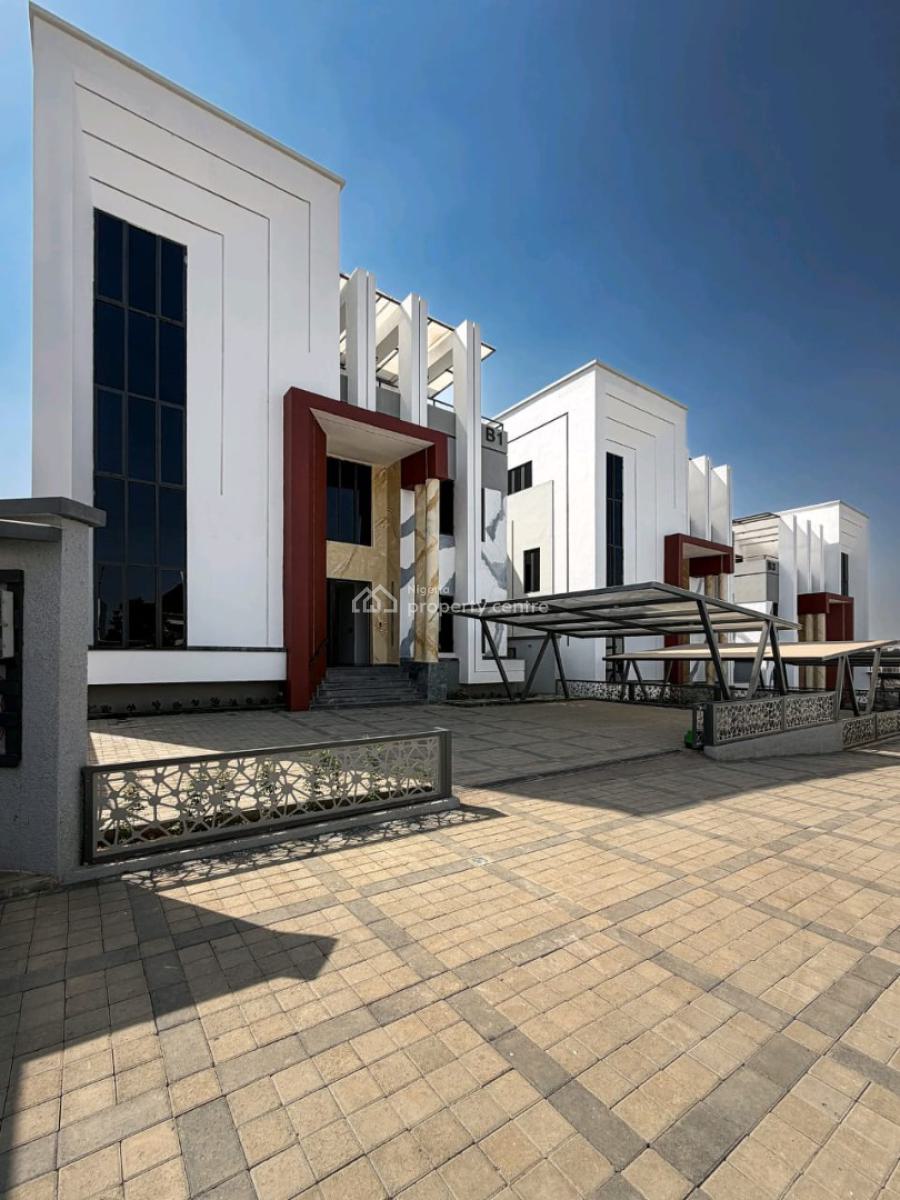 6-bedroom Duplex (3 Units in Compound), Guzape District, Abuja, Detached Duplex for Sale