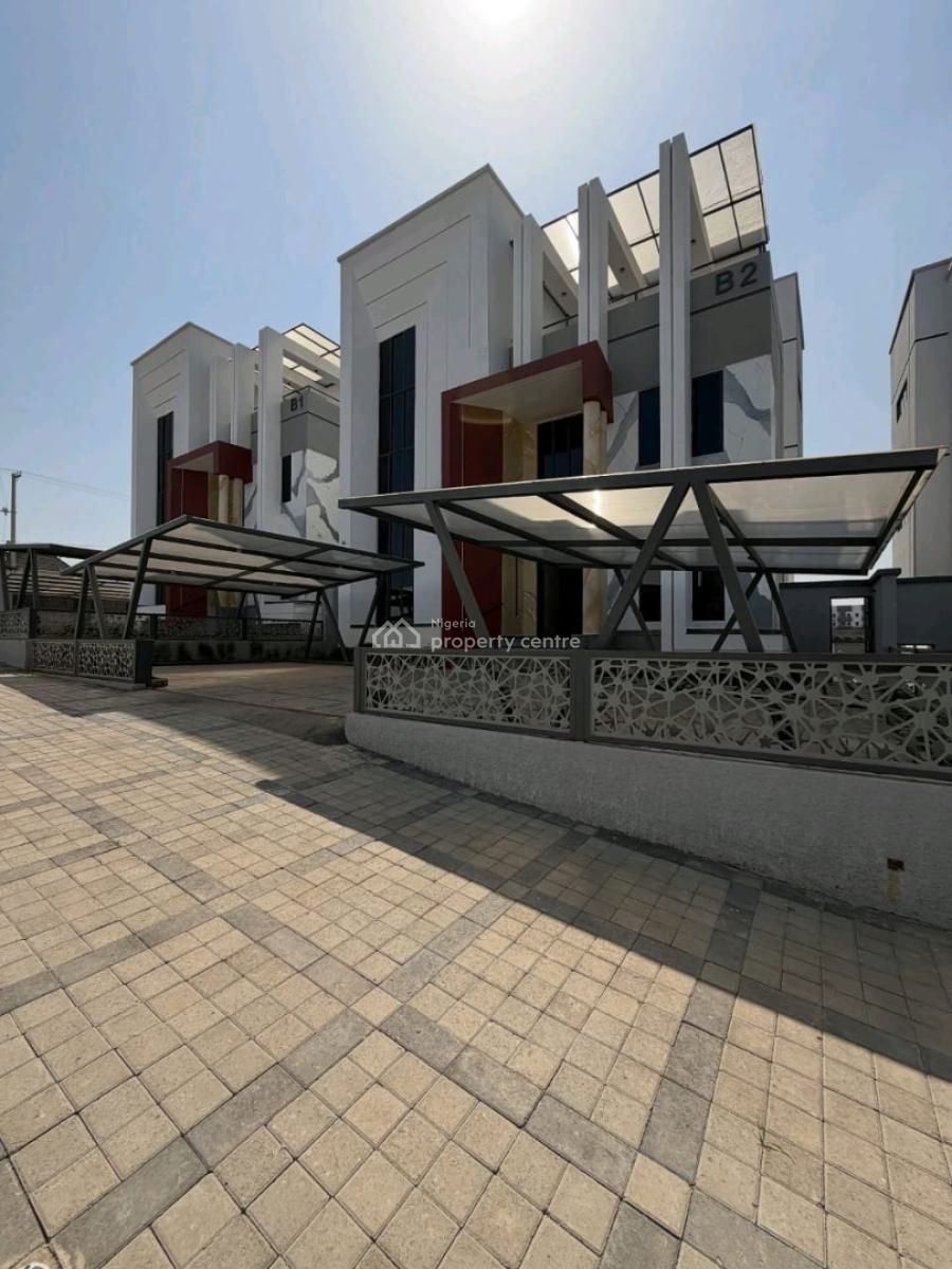 6-bedroom Duplex (3 Units in Compound), Guzape District, Abuja, Detached Duplex for Sale