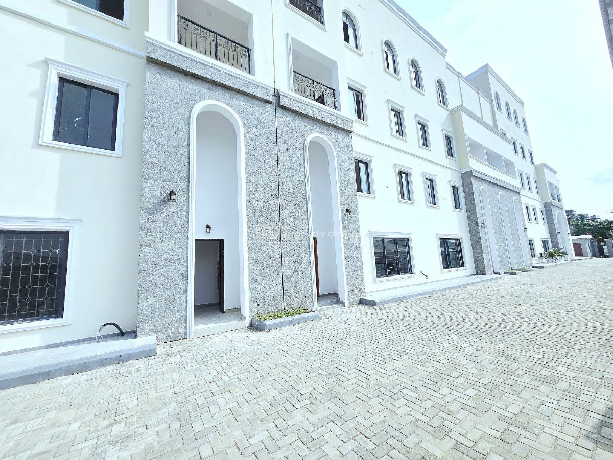 Waterfront 4 Bedroom Townhouse, Lekki Phase 1, Lekki, Lagos, Terraced Duplex for Rent