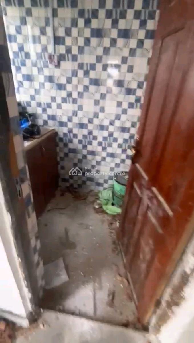 Standard Mini Flat, Off Ilaje, Bariga, Shomolu, Lagos, Mini Flat (room and Parlour) for Rent