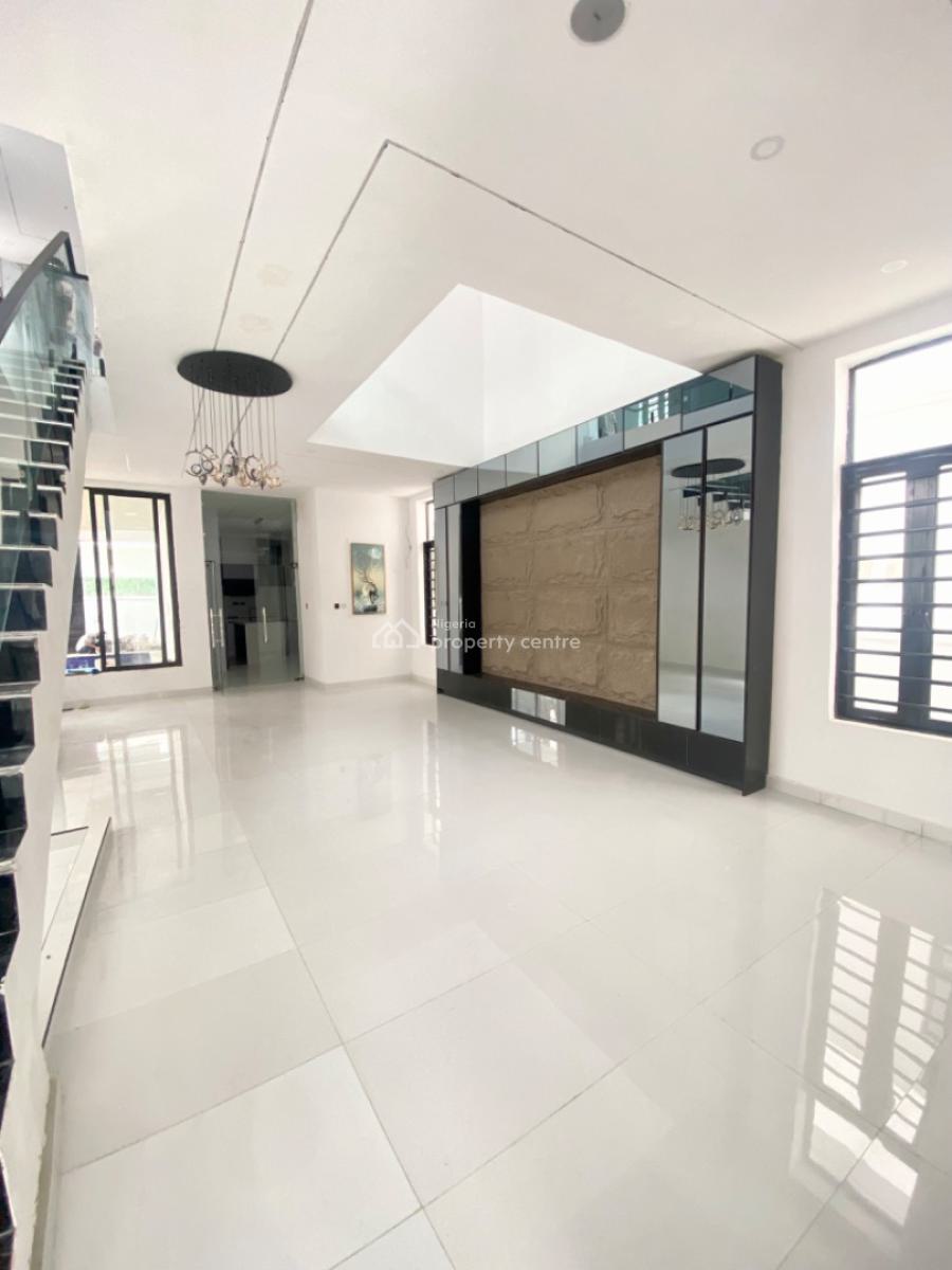 5 Bedroom Fully Detached Duplex with Bq and Pool Available, Ikota, Lekki, Lagos, Detached Duplex for Sale