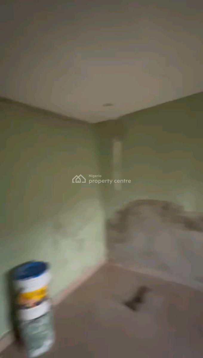 Standard and Spacious Mini Flat, Off Ilaje Road, Bariga, Shomolu, Lagos, Mini Flat (room and Parlour) for Rent