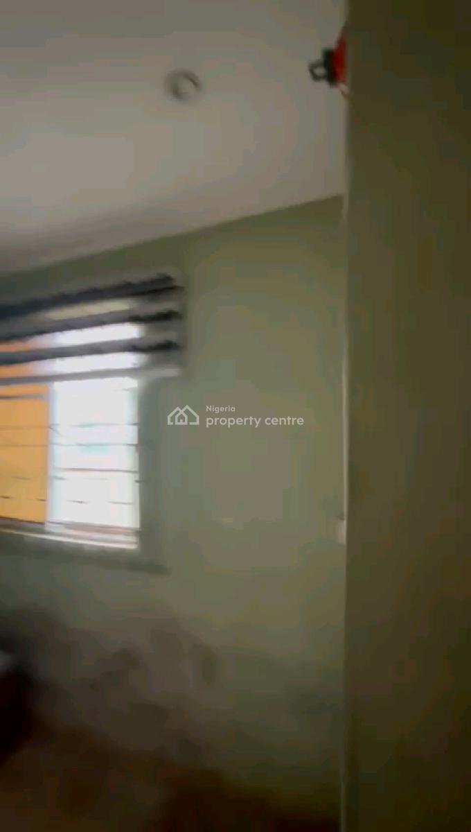 Standard and Spacious Mini Flat, Off Ilaje Road, Bariga, Shomolu, Lagos, Mini Flat (room and Parlour) for Rent