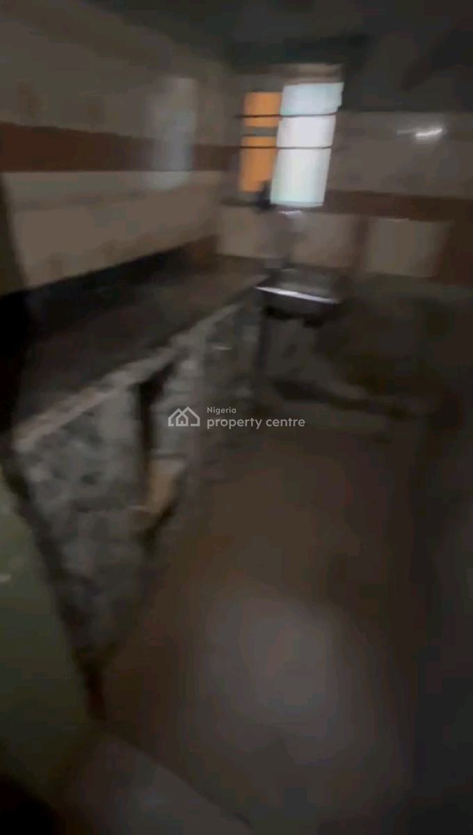 Standard and Spacious Mini Flat, Off Ilaje Road, Bariga, Shomolu, Lagos, Mini Flat (room and Parlour) for Rent