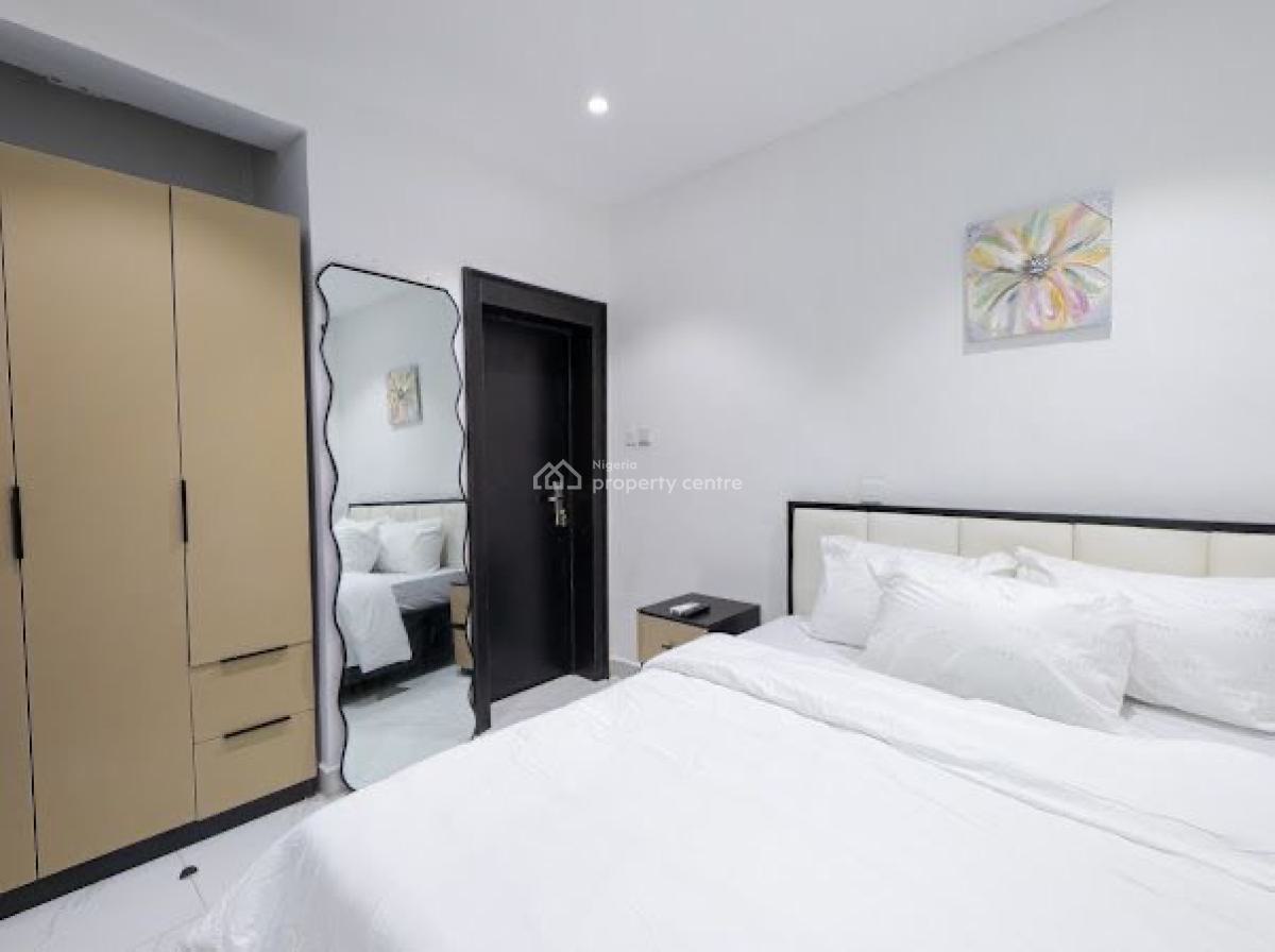 New Luxurious 1 Bedroom, Professor Kiumi Akingbehin, Lekki Phase 1, Lekki, Lagos, Flat / Apartment Short Let
