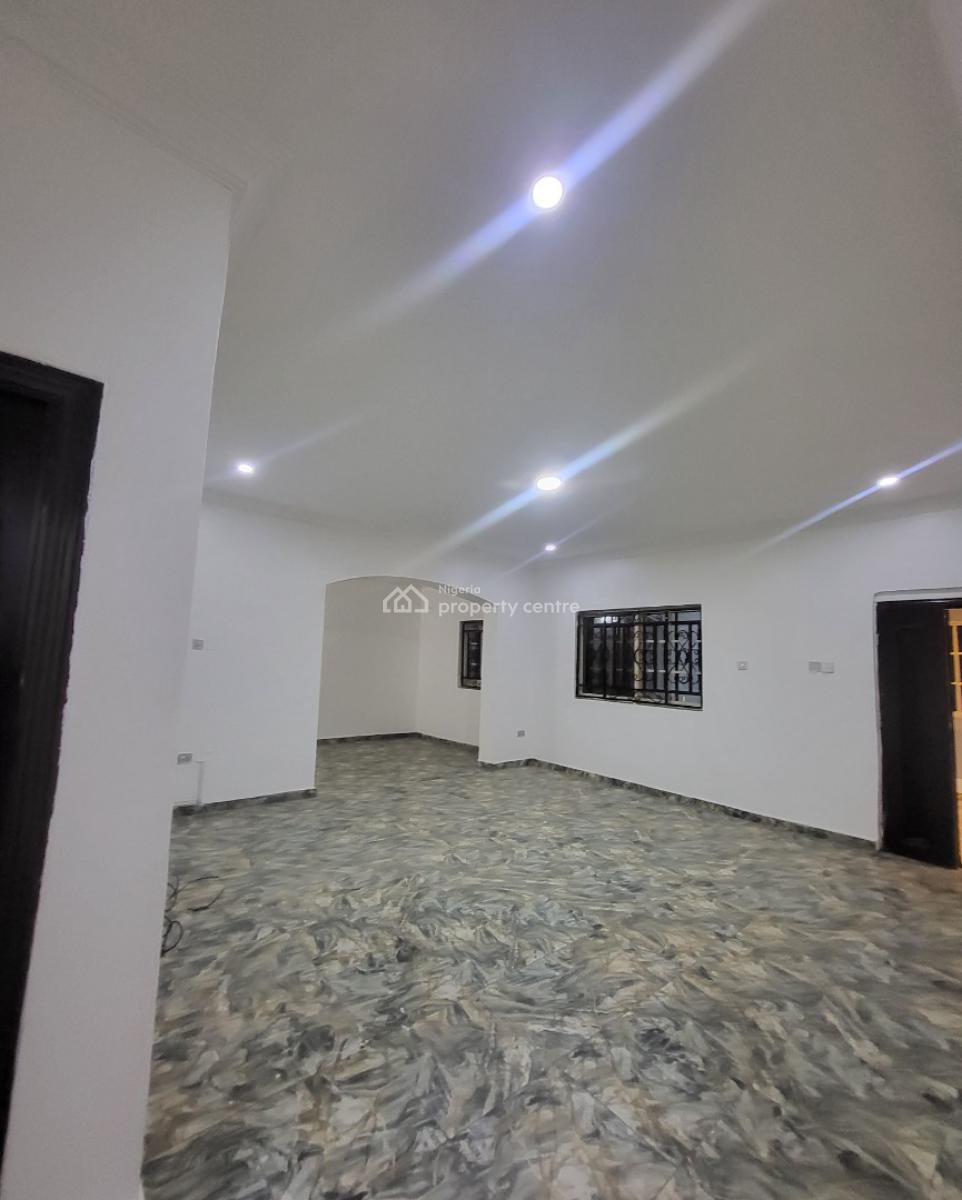 Luxurious Massive 3 Bedroom Flat, By American International School, Durumi, Abuja, Flat / Apartment for Rent