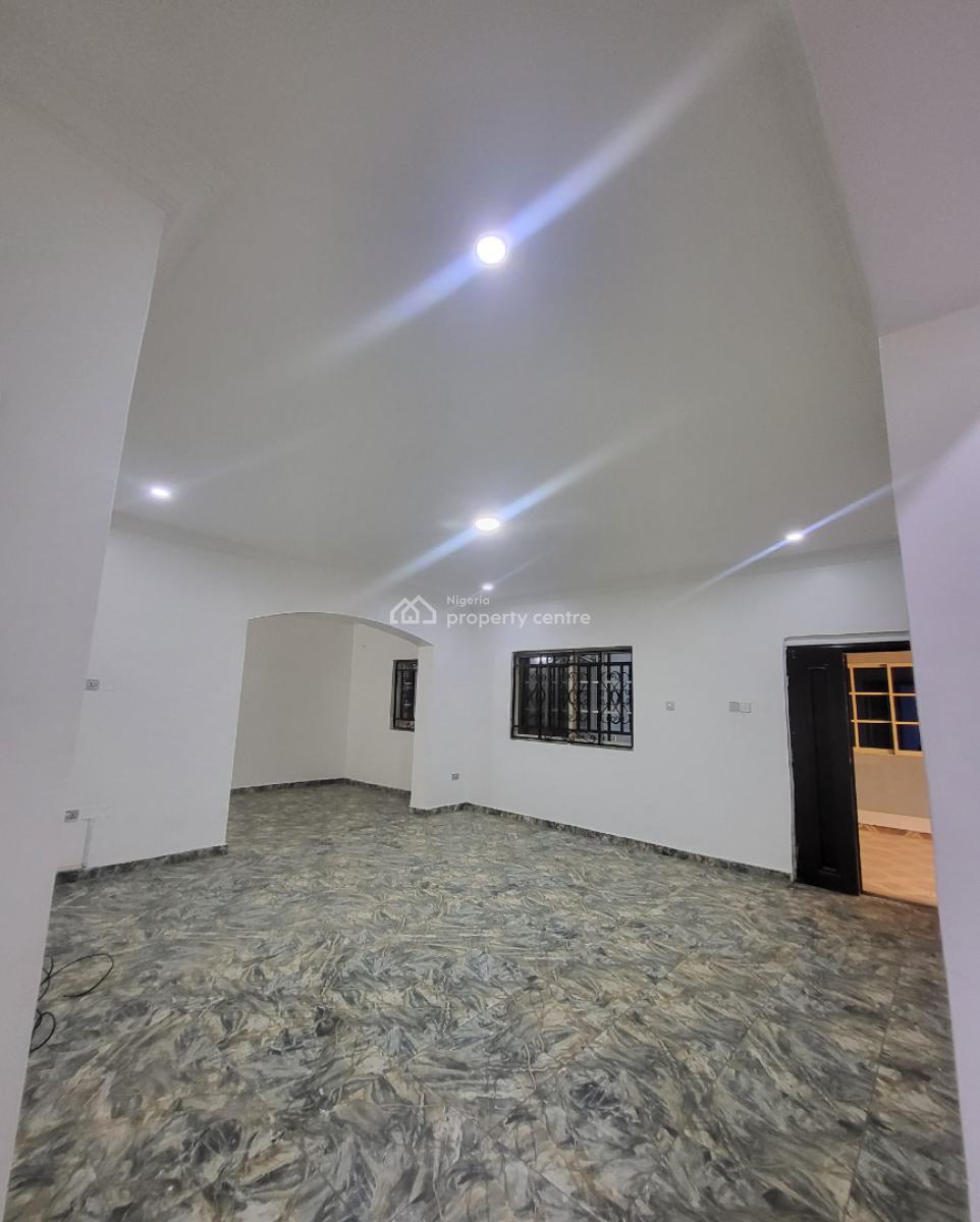 Luxurious Massive 3 Bedroom Flat, By American International School, Durumi, Abuja, Flat / Apartment for Rent