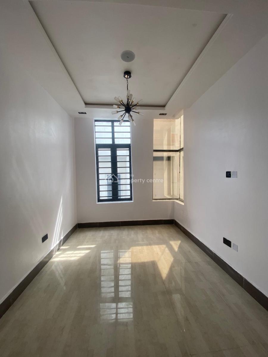 5 Bedroom Semi Detached Duplex with Bq and Pool, Lekki Phase 1, Lekki, Lagos, Semi-detached Duplex for Sale