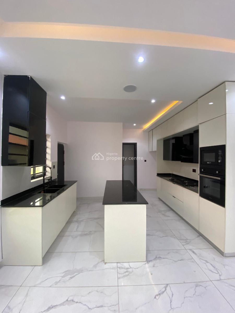 3 Bedroom Flat Apartment (open Kitchen), Lekki Phase 1, Lekki, Lagos, Flat / Apartment for Sale