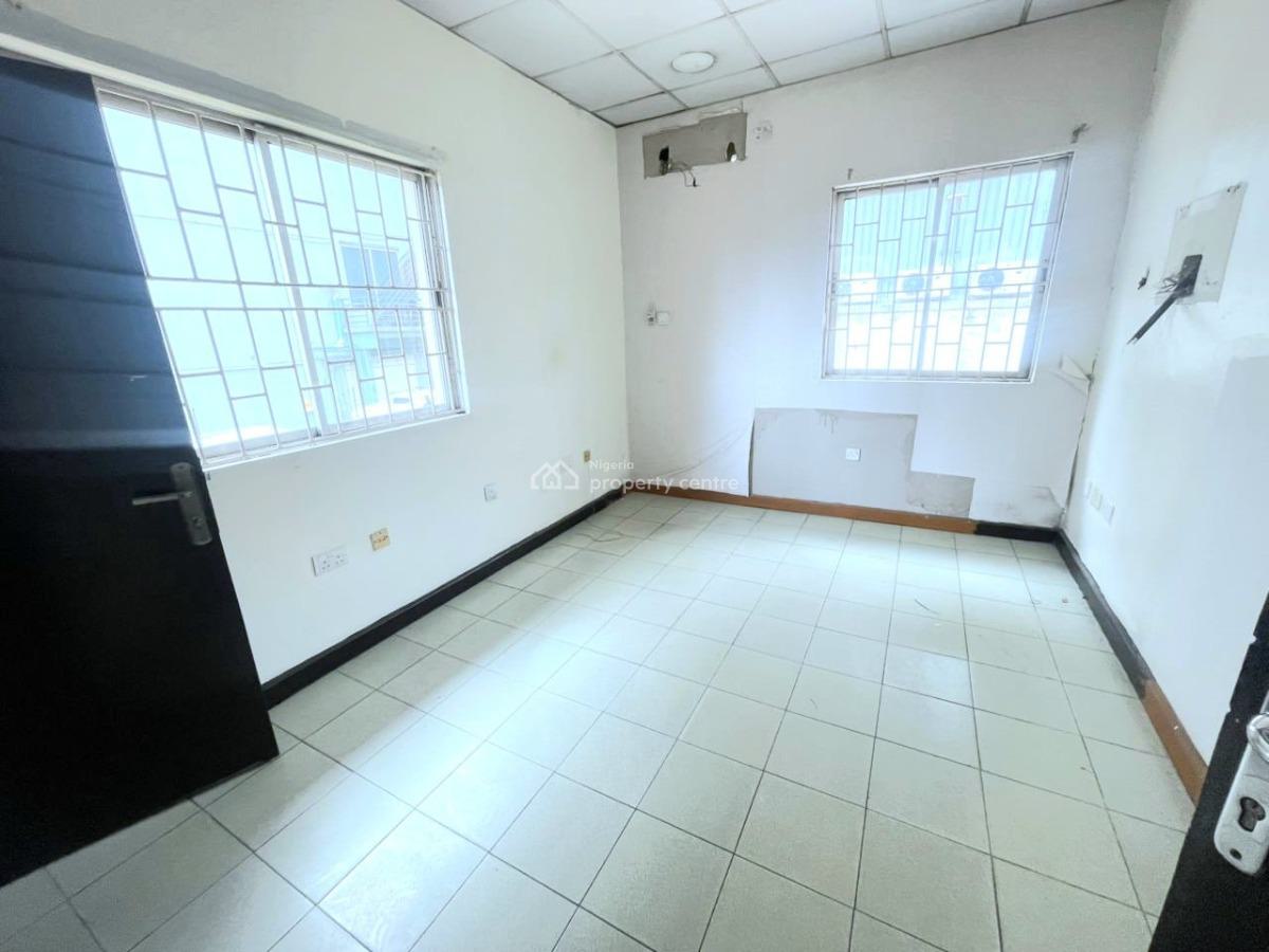 Very Spacious Ten (10) Bedroom Self Compound Detached Duplex, Victoria Island (vi), Lagos, Office Space for Rent