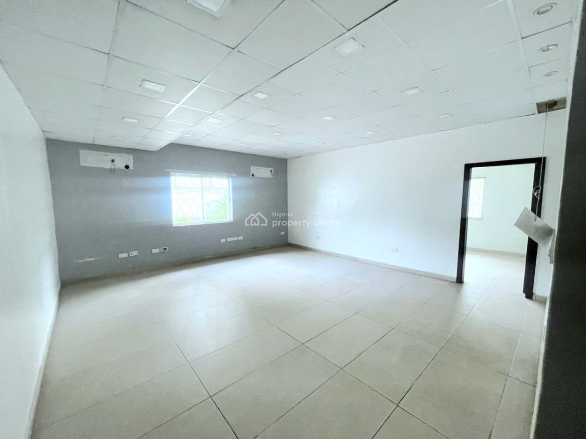Very Spacious Ten (10) Bedroom Self Compound Detached Duplex, Victoria Island (vi), Lagos, Office Space for Rent