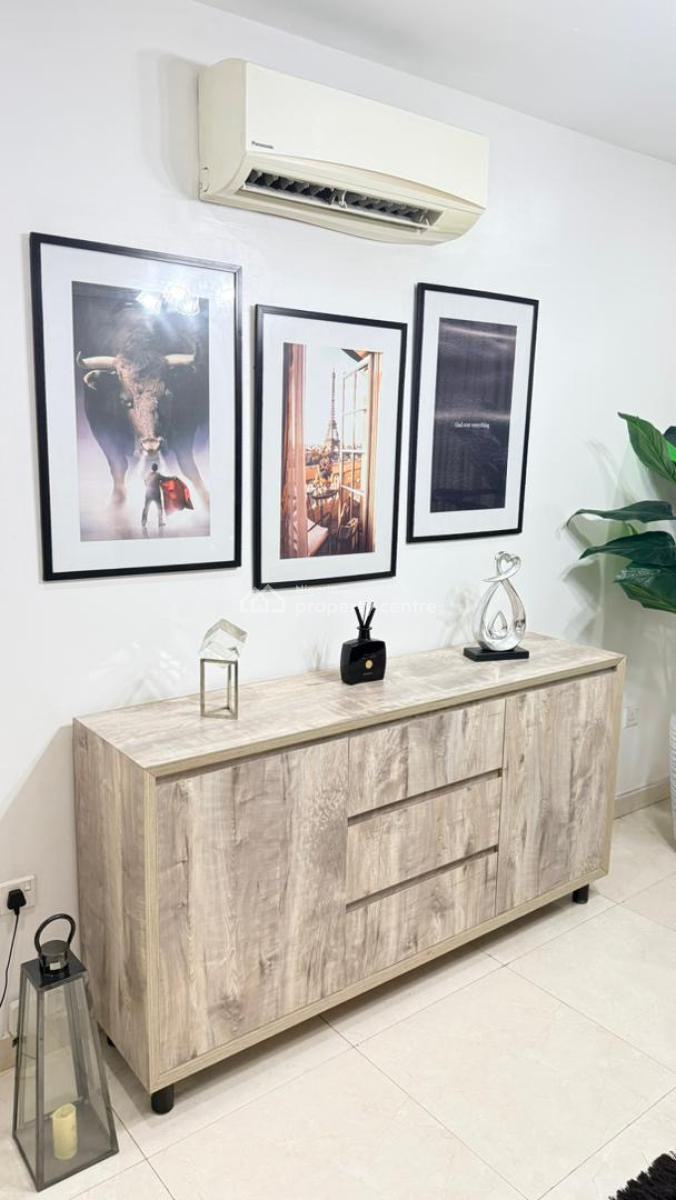 2 Bedroom Apartment with Swimming Pool and Gym, Lekki Phase 1, Lekki, Lagos, Flat / Apartment Short Let