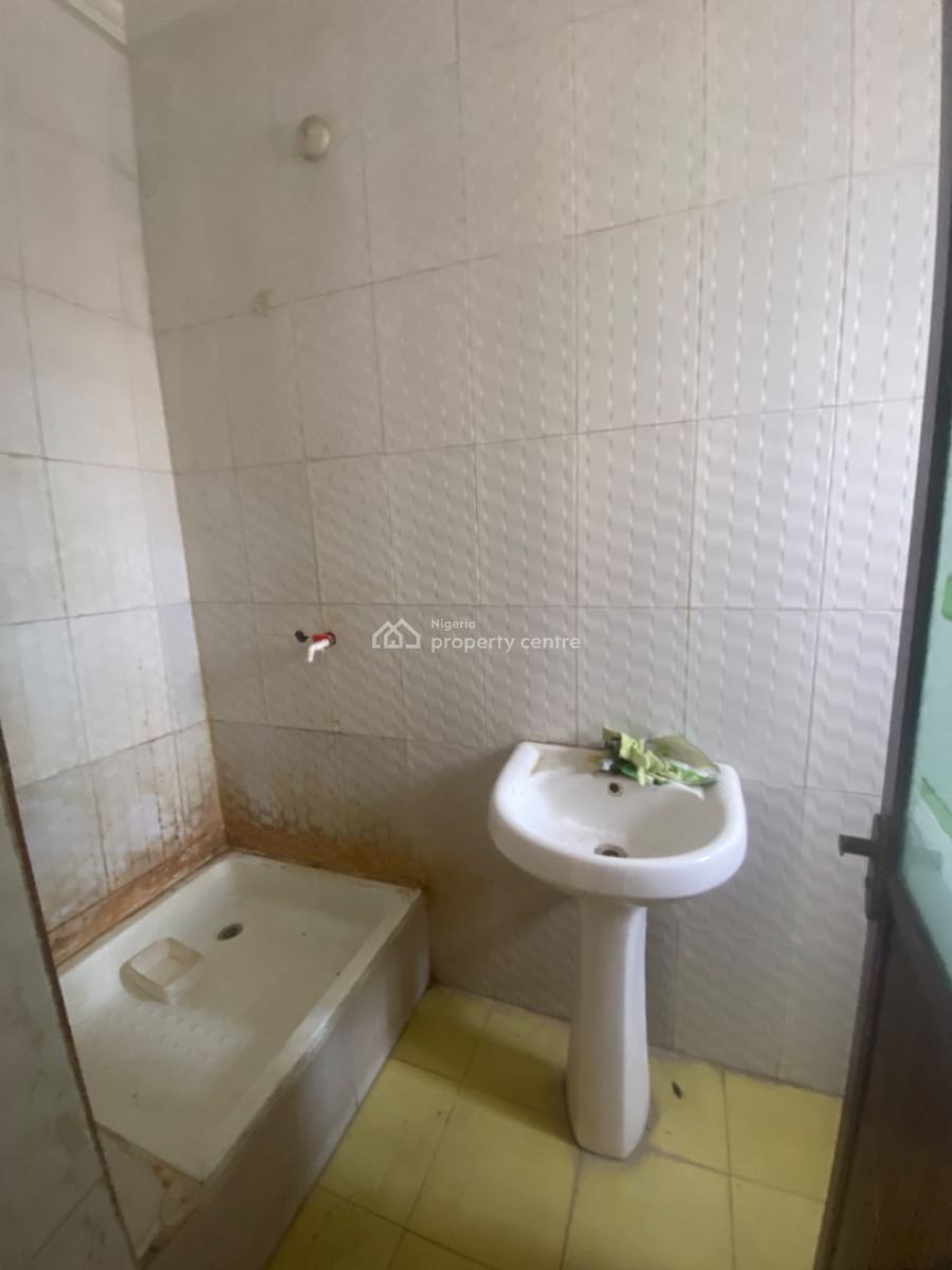 Clean 4 Bedroom Semi-detached Self-compound, Around Blenco, Sangotedo, Ajah, Lagos, Semi-detached Duplex for Rent