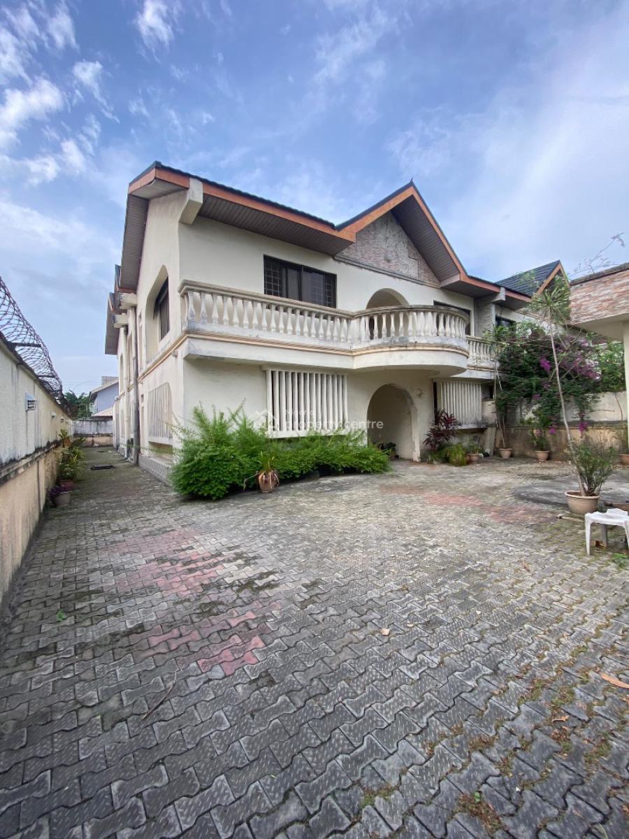 5 Bedroom Semi Detached Duplex with Bq, Lekki Phase 1, Lekki, Lagos, Semi-detached Duplex for Rent