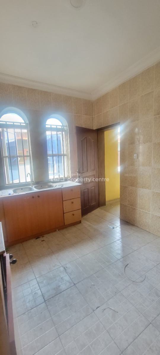 Standard and Spacious 3 Bedroom Apartment, Greenville Estate, Badore, Ajah, Lagos, Flat / Apartment for Rent